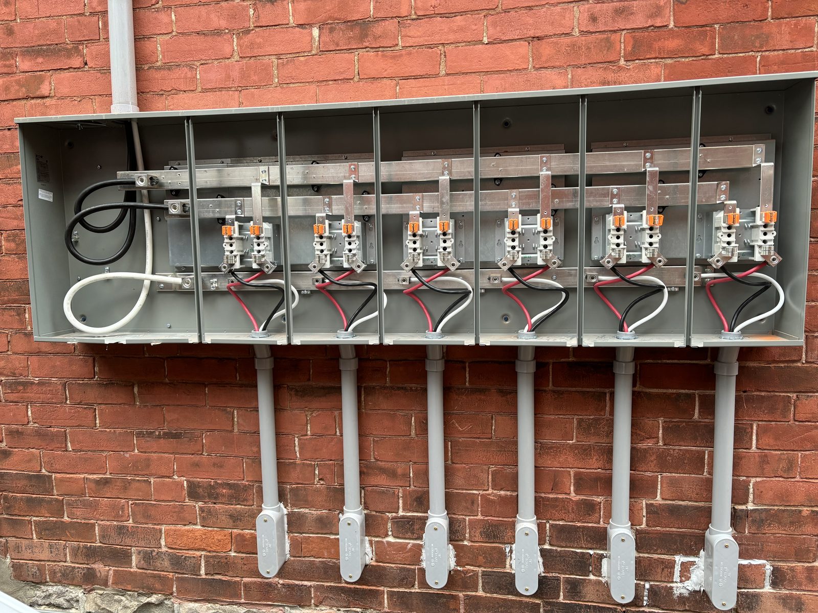 Six-gang residential meter base